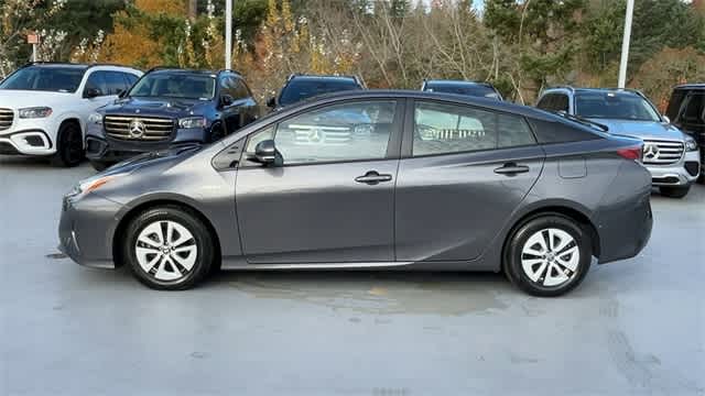Thumbnail: 2018 Toyota Prius - 5