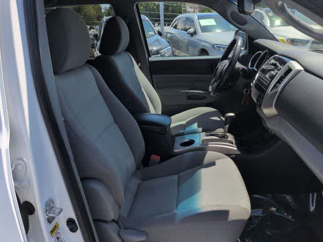 Thumbnail: 2012 Toyota Tacoma - 19