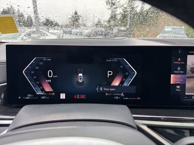 Thumbnail: 2024 BMW X7 - 15