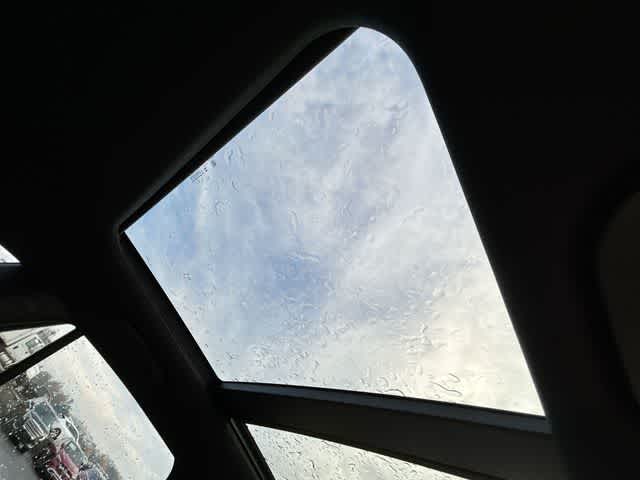 Thumbnail: 2026 Mercedes-Benz GLC - 23