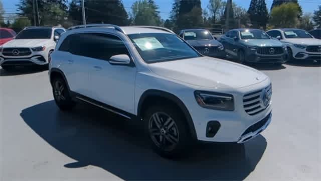 Thumbnail: 2025 Mercedes-Benz GLB - 2