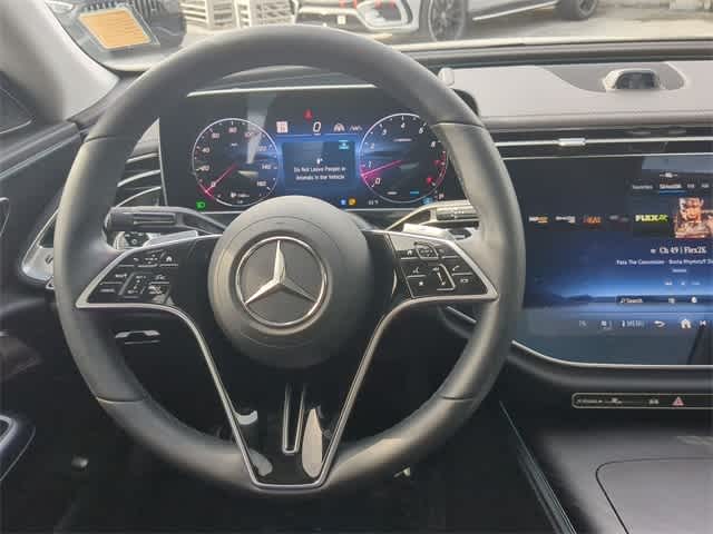 Thumbnail: 2024 Mercedes-Benz E-Class - 24
