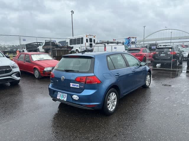 Thumbnail: 2016 Volkswagen Golf - 5