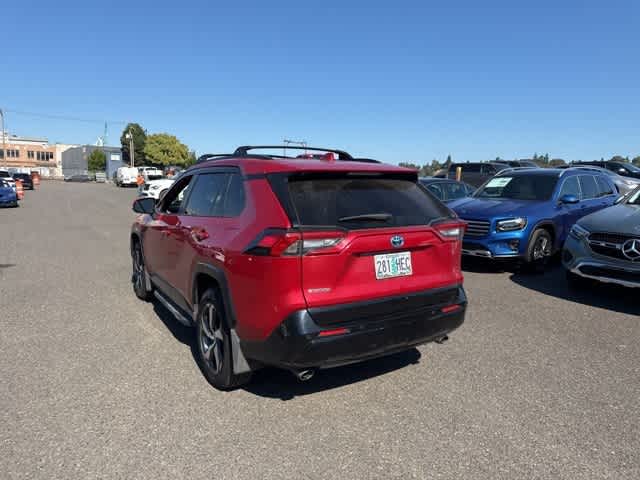 Thumbnail: 2021 Toyota RAV4 - 7
