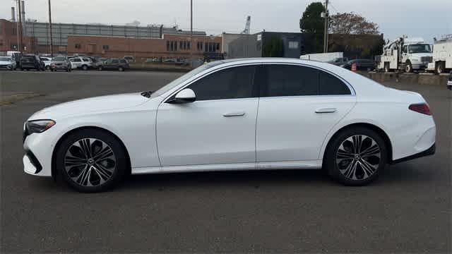 Thumbnail: 2026 Mercedes-Benz E-Class - 5