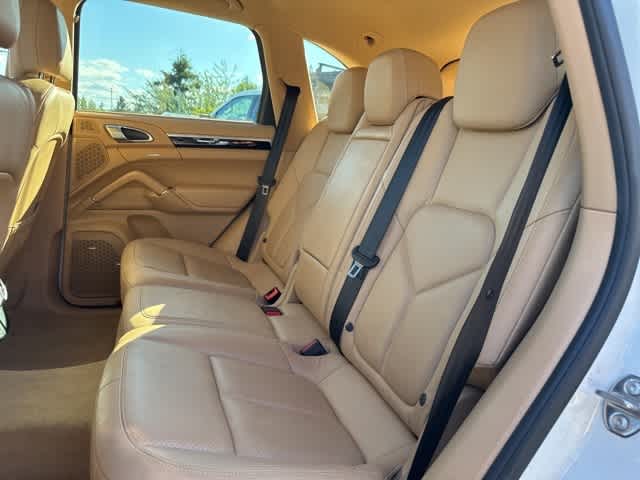 Thumbnail: 2014 Porsche Cayenne - 11