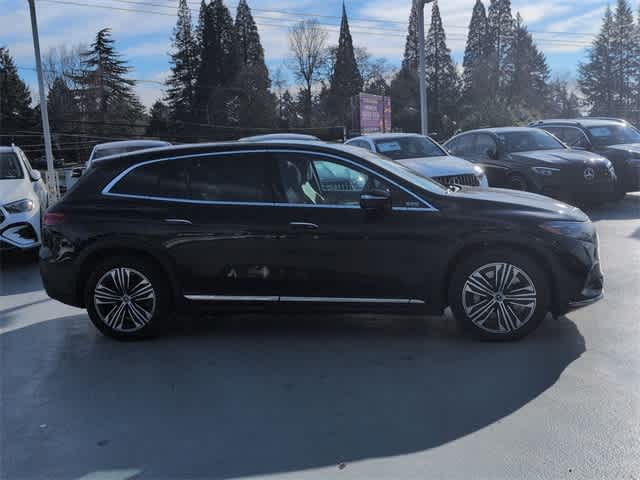 Thumbnail: 2026 Mercedes-Benz EQS - 9