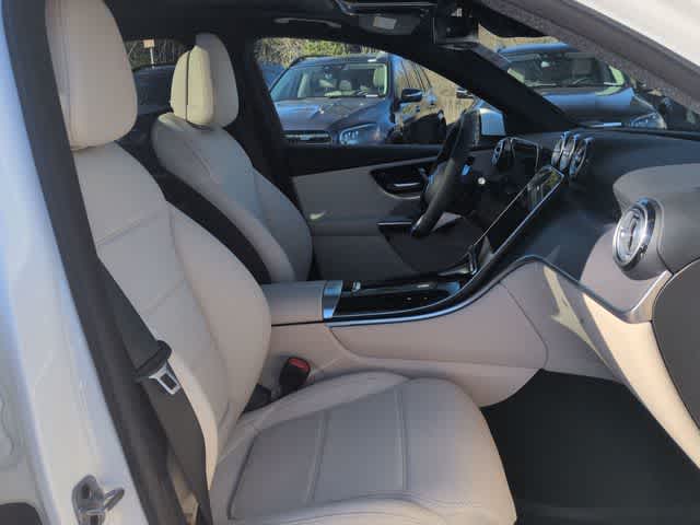 Thumbnail: 2026 Mercedes-Benz GLC - 23