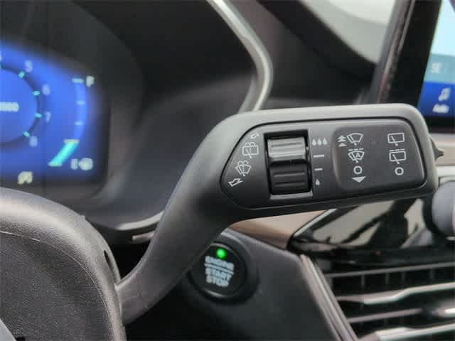 Thumbnail: 2020 Ford Escape - 28