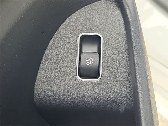 Thumbnail: 2025 Mercedes-Benz GLE - 42