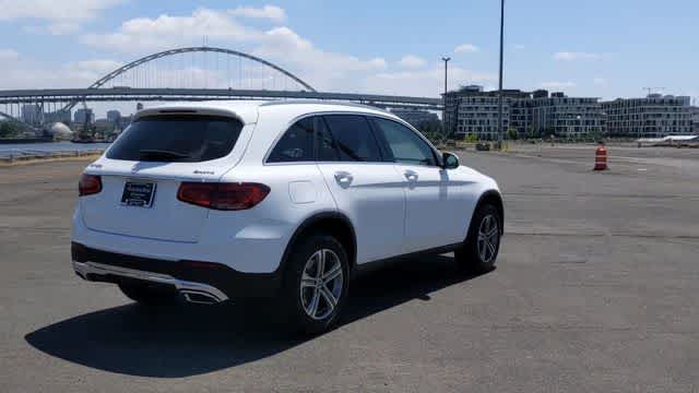 Thumbnail: 2022 Mercedes-Benz GLC - 8