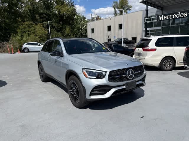 Thumbnail: 2022 Mercedes-Benz GLC - 3