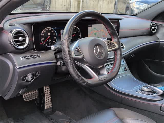 Thumbnail: 2018 Mercedes-Benz E-Class - 10