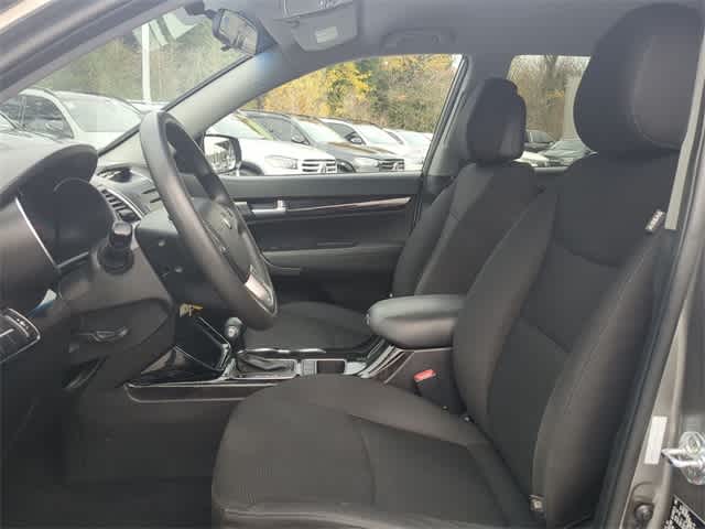 Thumbnail: 2014 Kia Sorento - 16