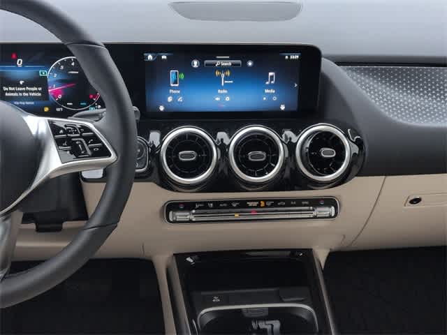 Thumbnail: 2026 Mercedes-Benz GLA - 29