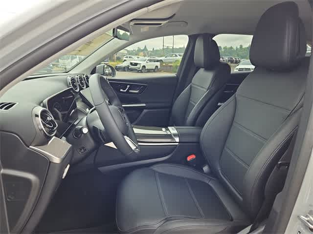 Thumbnail: 2025 Mercedes-Benz GLC - 17