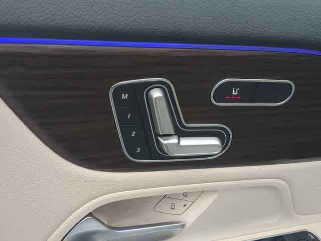 Thumbnail: 2026 Mercedes-Benz GLA - 18