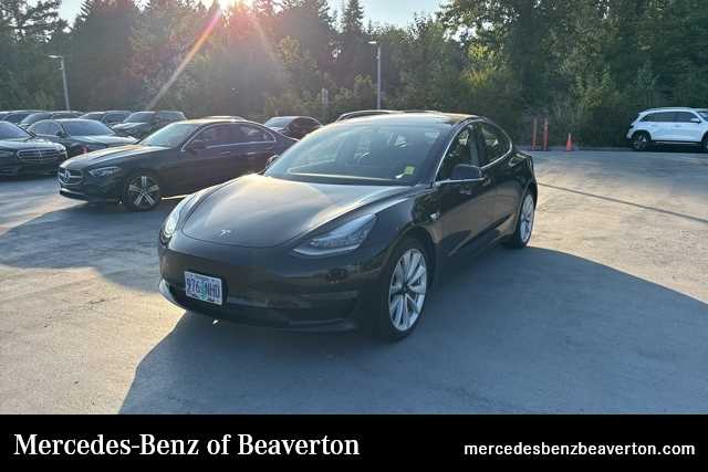 Thumbnail: 2019 Tesla Model 3 - 1