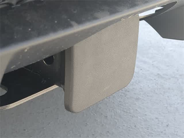 Thumbnail: 2025 Mercedes-Benz GL-Class - 36