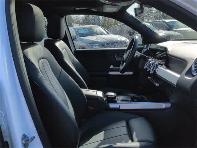 Thumbnail: 2023 Mercedes-Benz GLB - 24