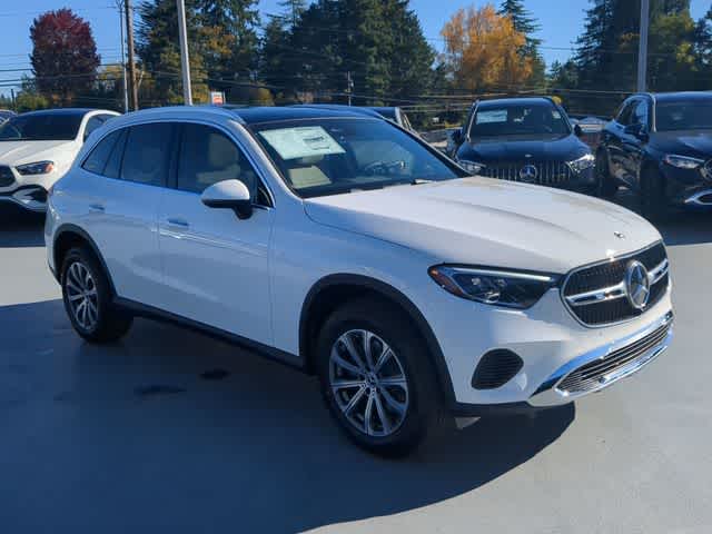 Thumbnail: 2026 Mercedes-Benz GLC - 2