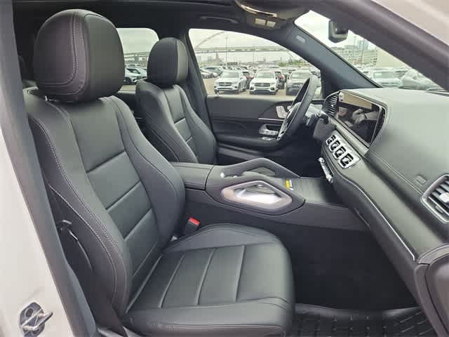 Thumbnail: 2025 Mercedes-Benz GLS - 24