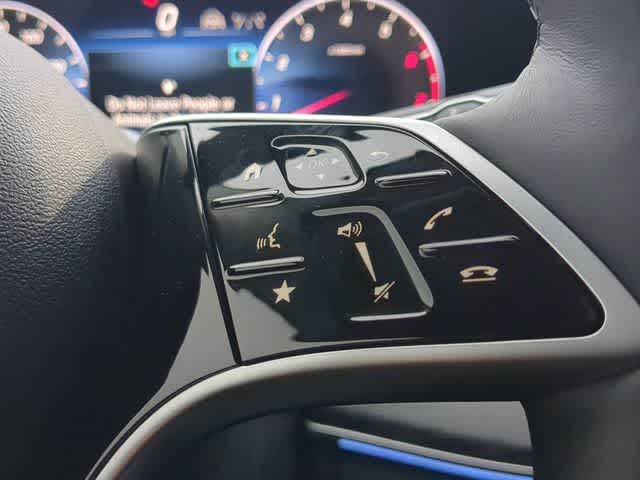 Thumbnail: 2026 Mercedes-Benz GLS - 26