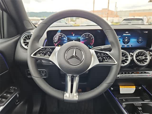 Thumbnail: 2025 Mercedes-Benz GLB - 25