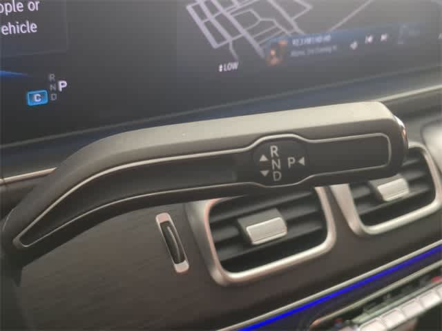 Thumbnail: 2026 Mercedes-Benz GLE - 33