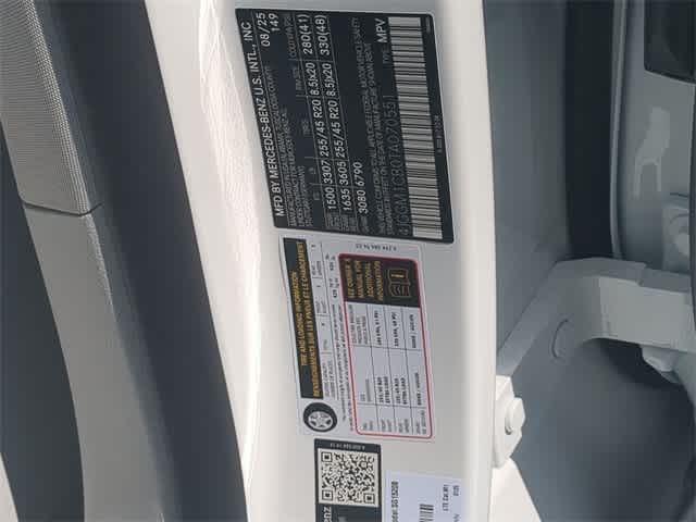 Thumbnail: 2026 Mercedes-Benz EQE - 36