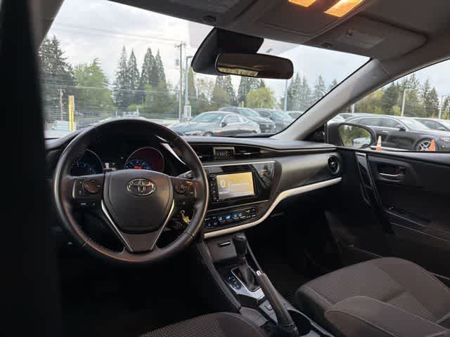 Thumbnail: 2017 Toyota Corolla iM - 12