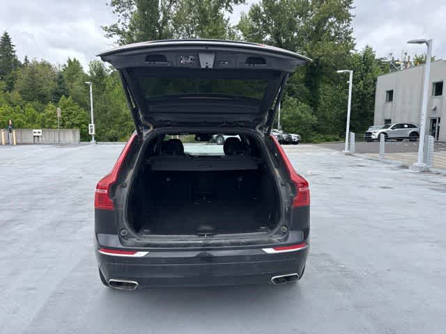 Thumbnail: 2019 Volvo XC60 - 9