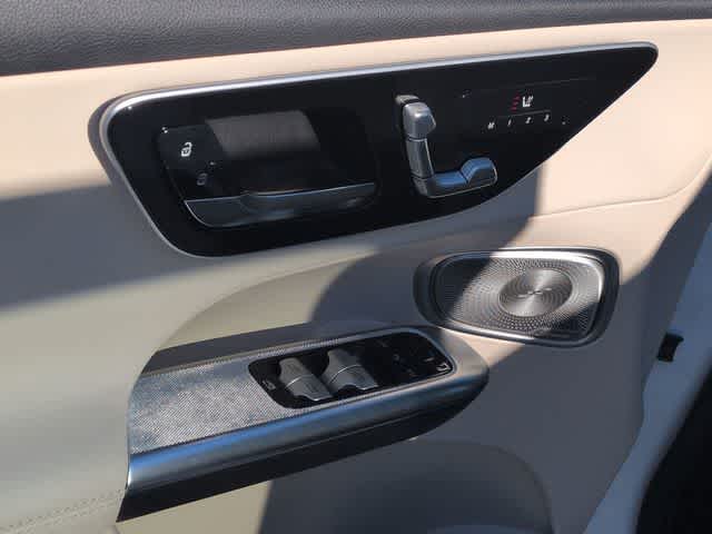 Thumbnail: 2026 Mercedes-Benz GLC - 17