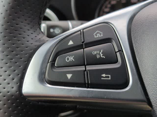 Thumbnail: 2019 Mercedes-Benz GLC - 25