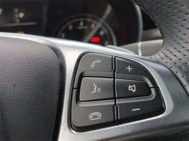 Thumbnail: 2019 Mercedes-Benz GLC - 26