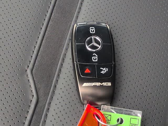 Thumbnail: 2026 Mercedes-Benz GLE - 38