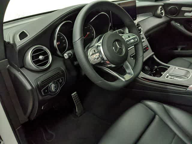 Thumbnail: 2022 Mercedes-Benz GLC - 10