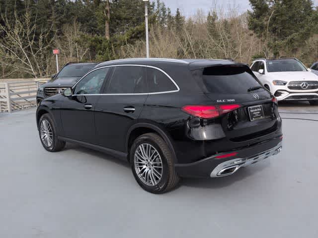 Thumbnail: 2026 Mercedes-Benz GLC - 6
