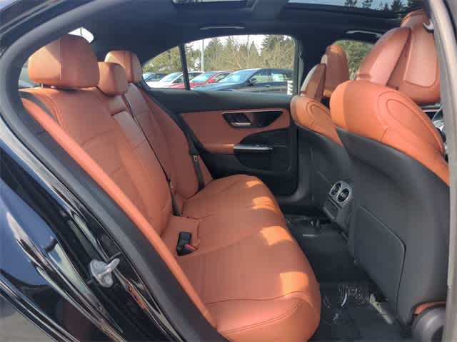 Thumbnail: 2022 Mercedes-Benz C-Class - 28