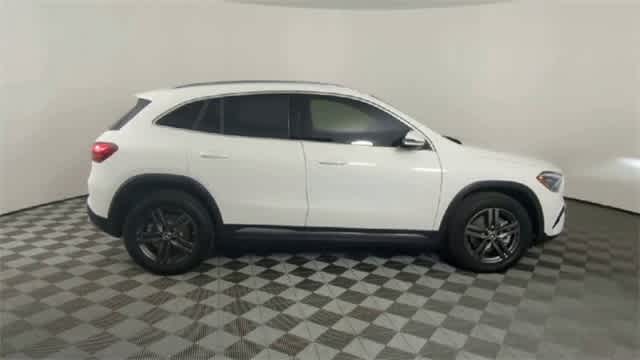 Thumbnail: 2026 Mercedes-Benz GLA - 9