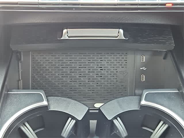 Thumbnail: 2025 Mercedes-Benz GLE - 34