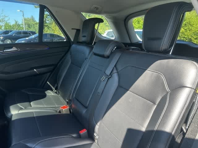 Thumbnail: 2013 Mercedes-Benz M-Class - 11