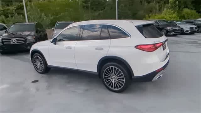 Thumbnail: 2025 Mercedes-Benz GLC - 6