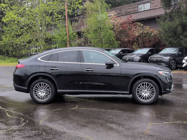 Thumbnail: 2026 Mercedes-Benz GLC - 9