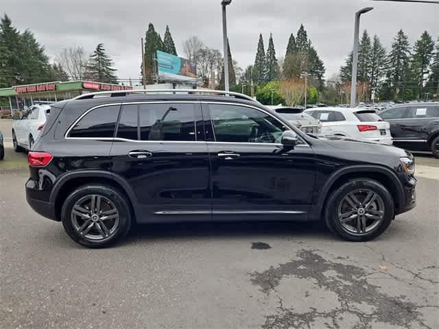 Thumbnail: 2025 Mercedes-Benz GLB - 2