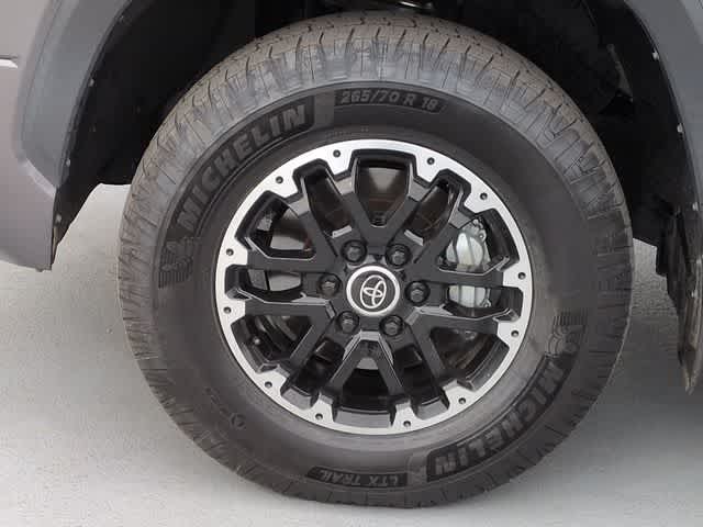 Thumbnail: 2023 Toyota Tundra - 14