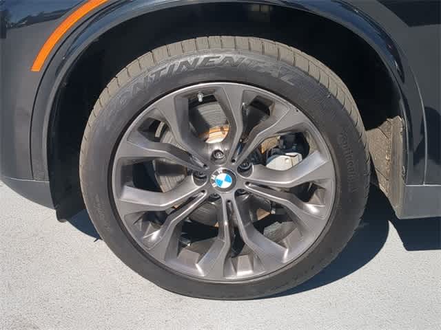 Thumbnail: 2015 BMW X5 - 14