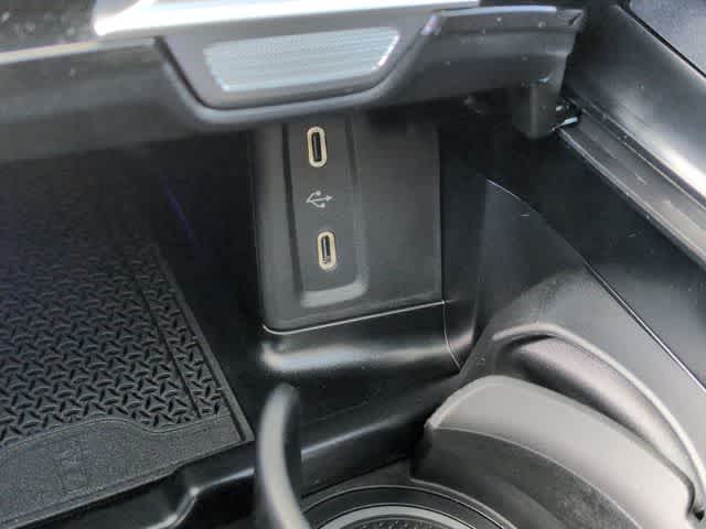 Thumbnail: 2026 Mercedes-Benz GLC - 30