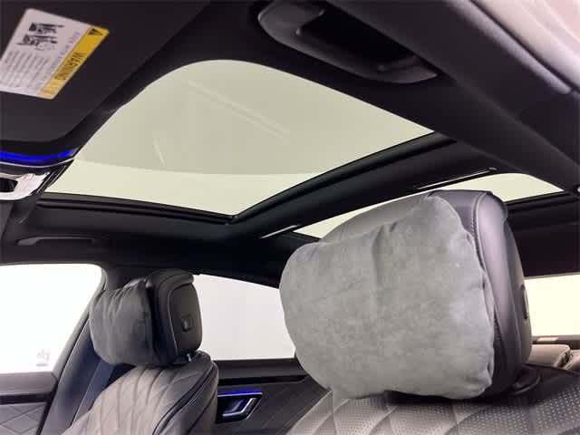 Thumbnail: 2024 Mercedes-Benz S-Class - 20