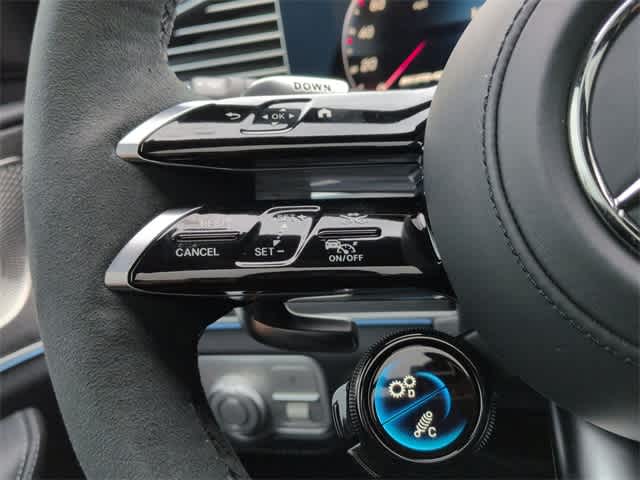 Thumbnail: 2026 Mercedes-Benz GLE - 25